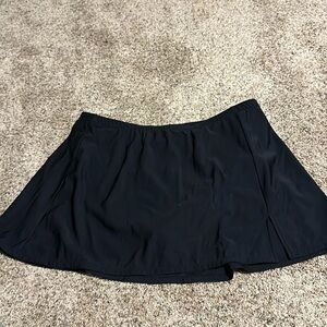 NWT swim skirt